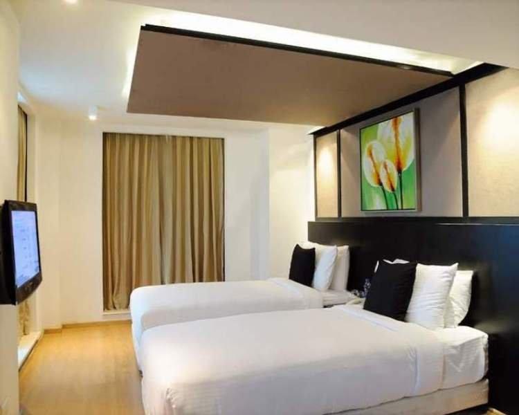 Davanam Sarovar Portico Suites Bangalore Exteriör bild