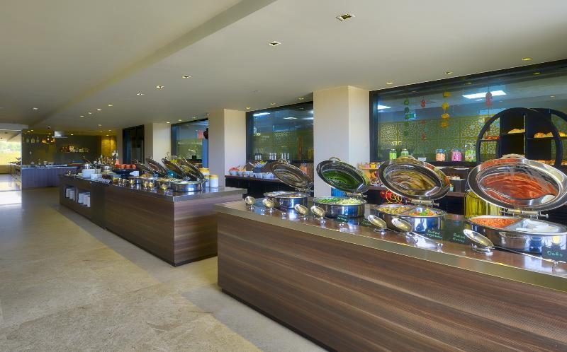 Davanam Sarovar Portico Suites Bangalore Exteriör bild
